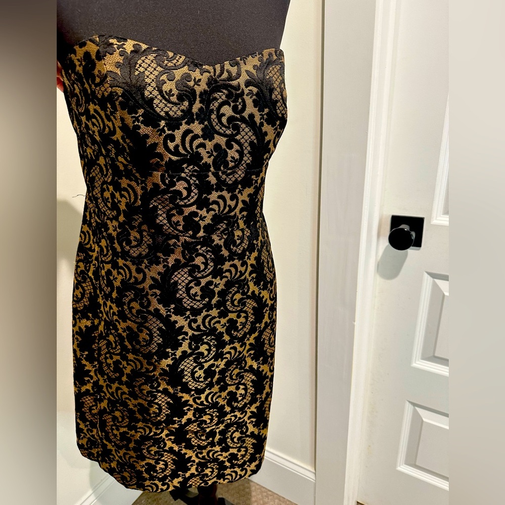ANN TAYLOR LOFT Cocktail Evening Dress size 8 Womens Gold Black Damask Strapless